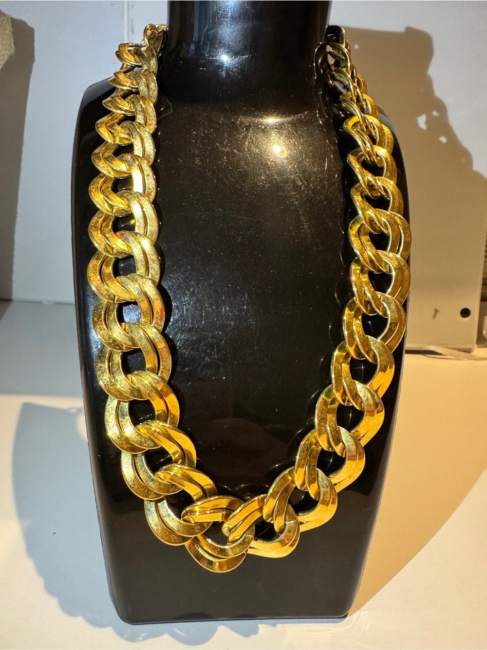 MONET vintage Chunky Cuban Link Necklace – - Picture 3 of 13